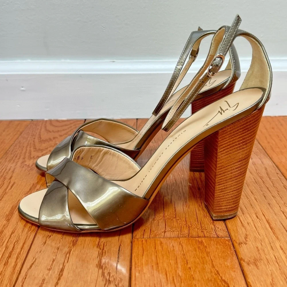 Giuseppe Zanotti giuseppe zanotti
