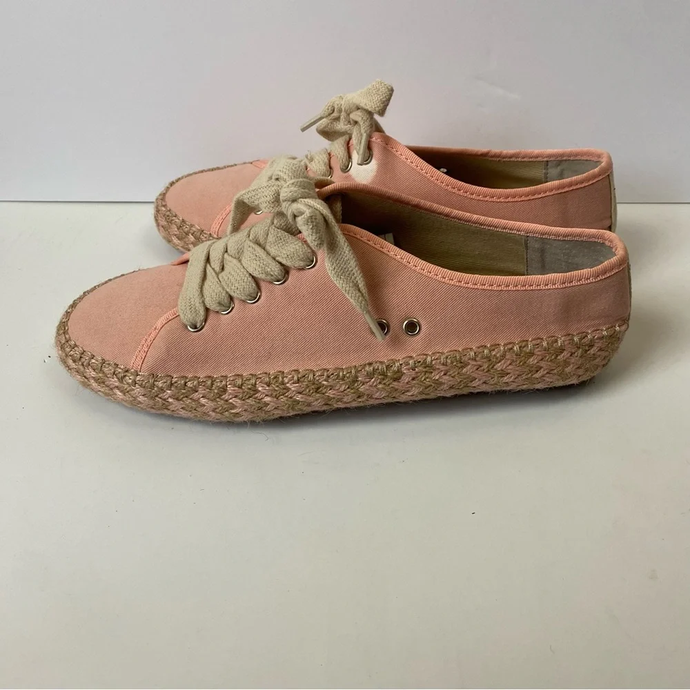 Emu australia pink