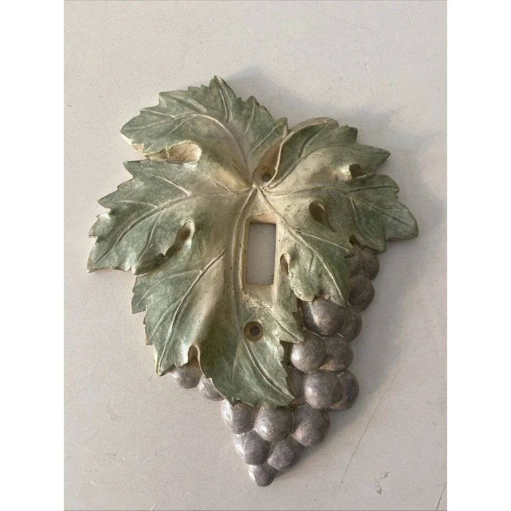Vicki Lane Grapes Switchplate Outlet Cover 3D Sculpted Vintage on off