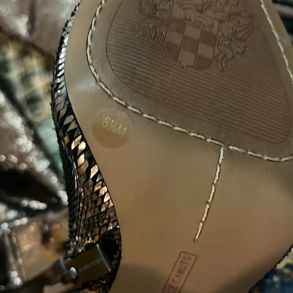 vince camuto