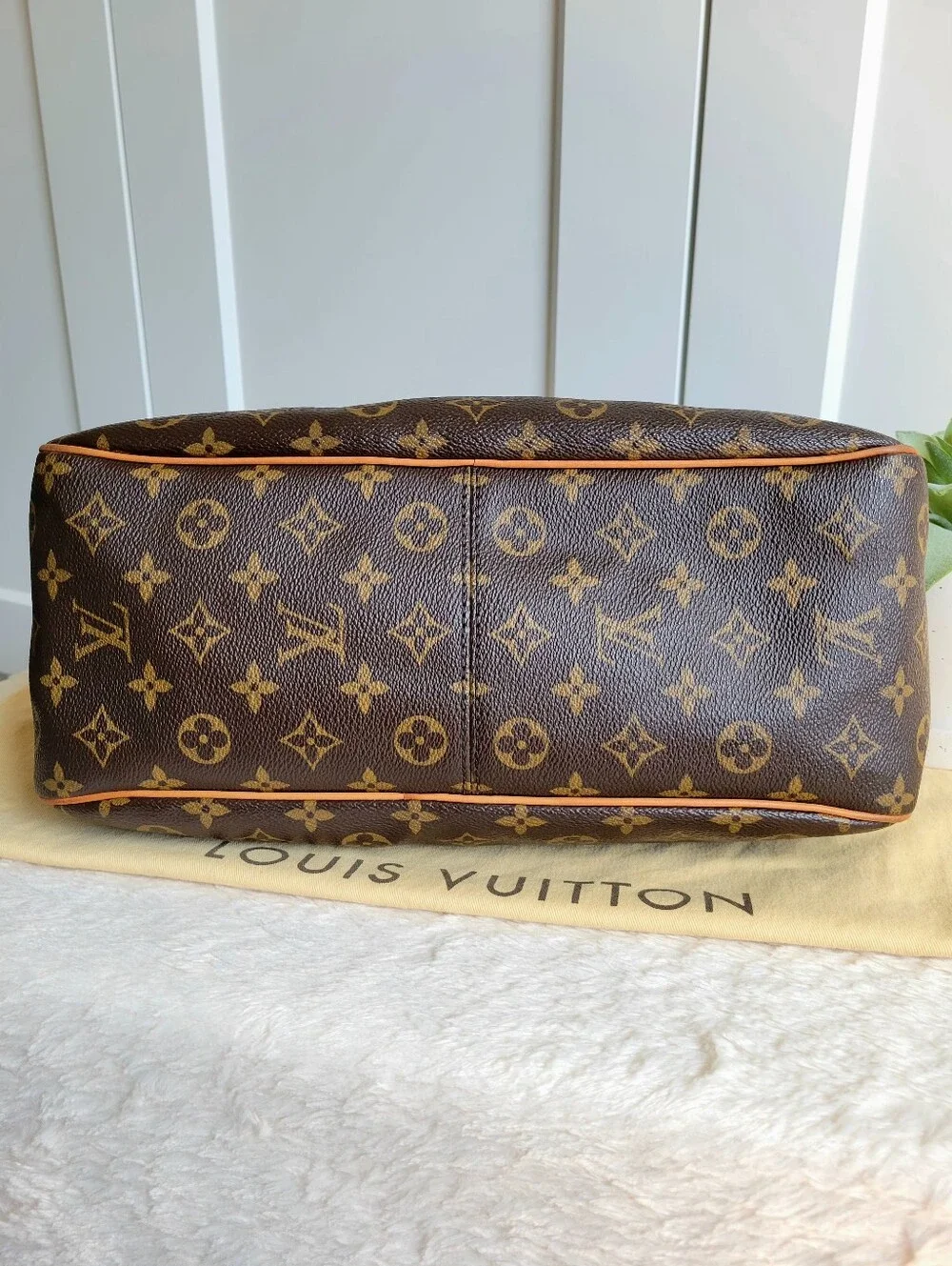Louis Vuitton buy confidence