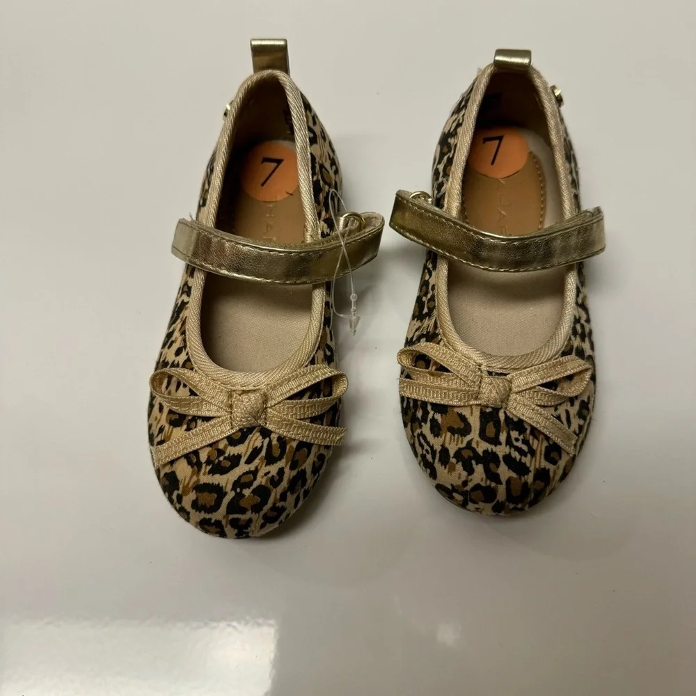 Tahari new without