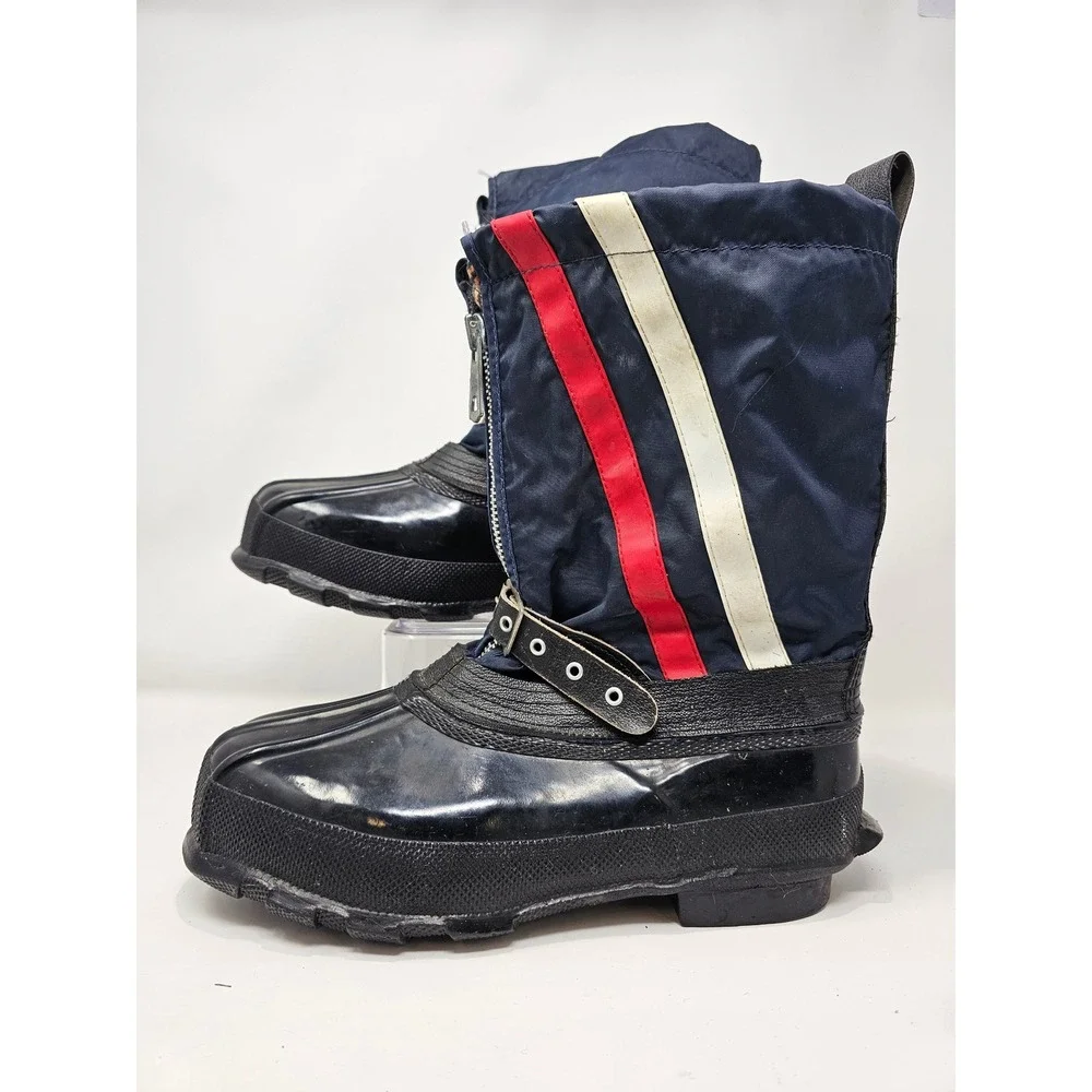 WORLD FAMOUS men navy