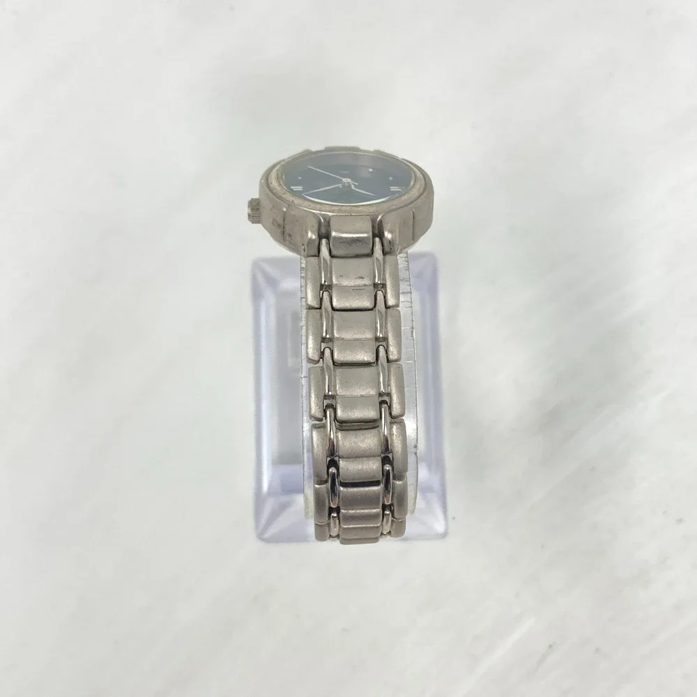 Lorus good used