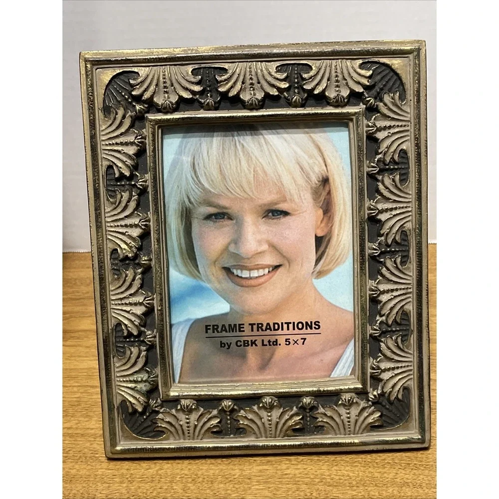 PHOTO FRAME ... Frame Traditions by CBK Ltd. 5 X 7...heavy See Photos For Flaw