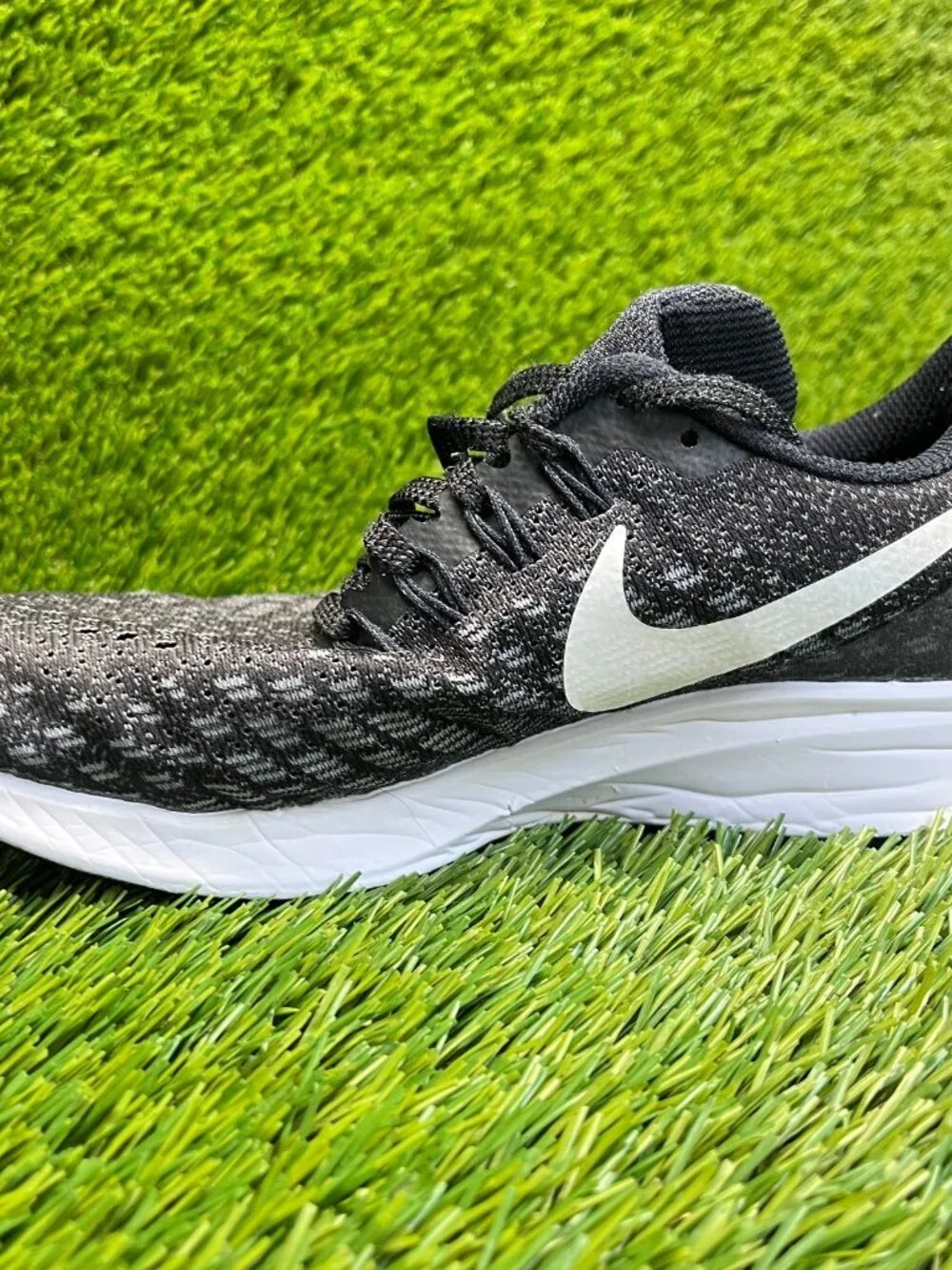 Nike please review