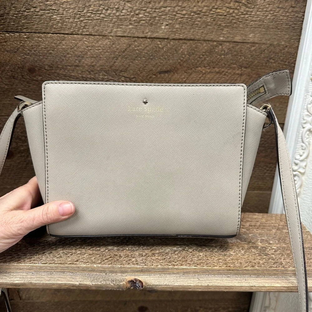 kate spade classic structured