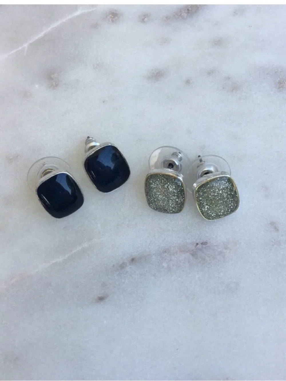 Set of Two Square Stud Earrings - Black and Silver Glitter