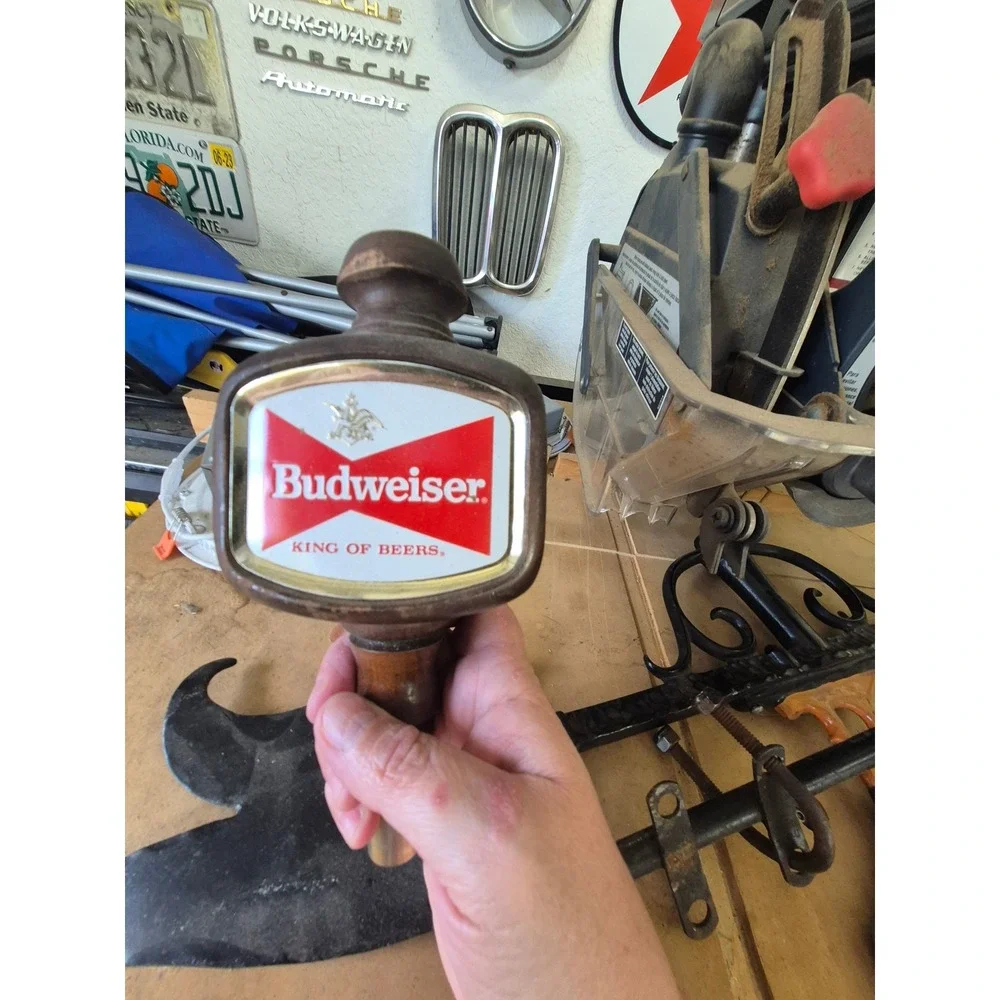 Budweiser capture essence