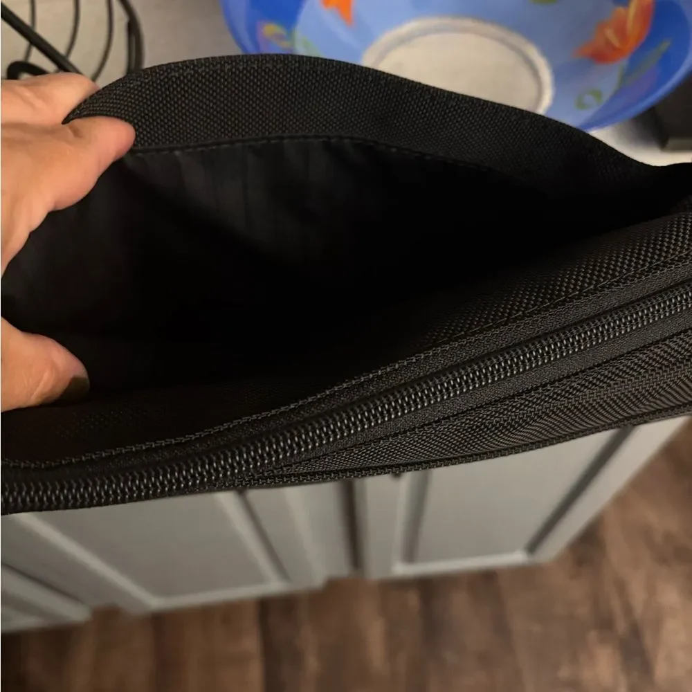 Tumi Laptop/ Shoulder Bag