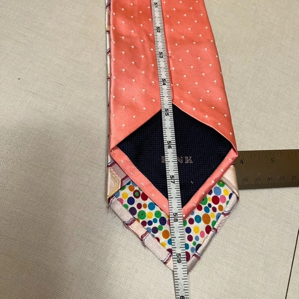 Thomas Pink city london
