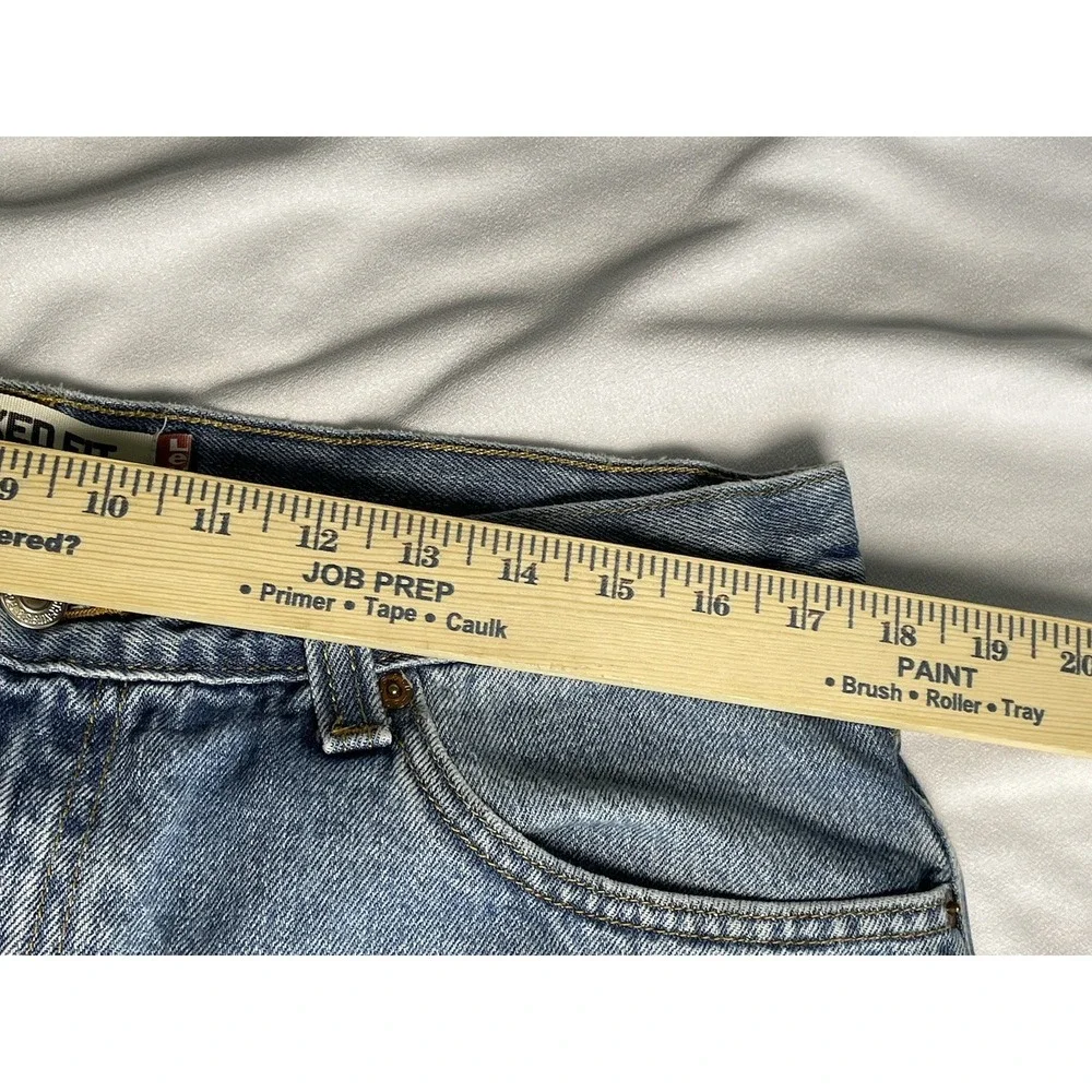 Levis please check