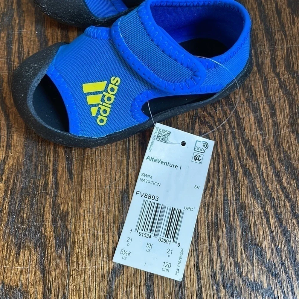 adidas grippy rubber