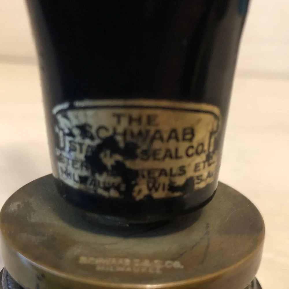Schwaab poms used