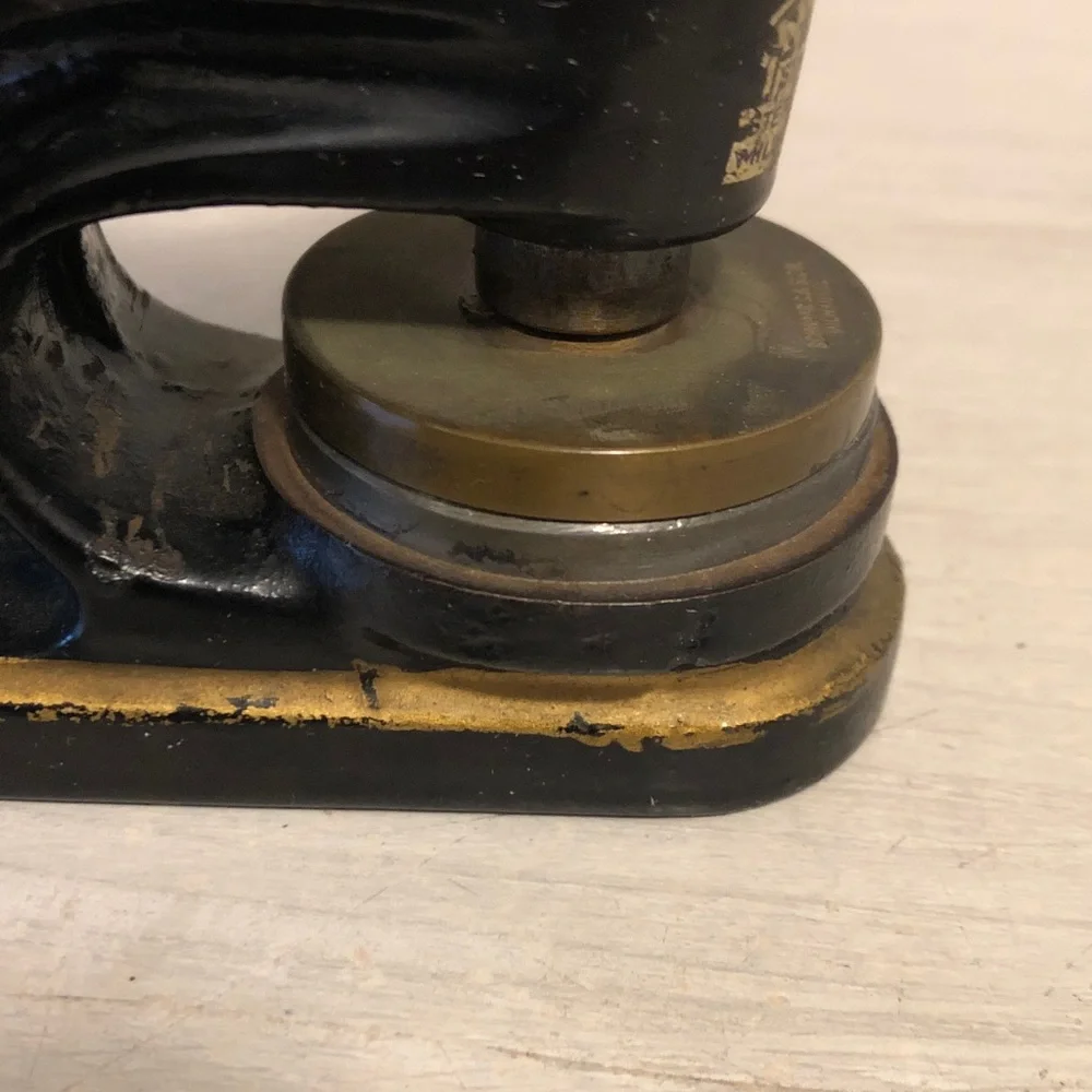 Schwaab poms used