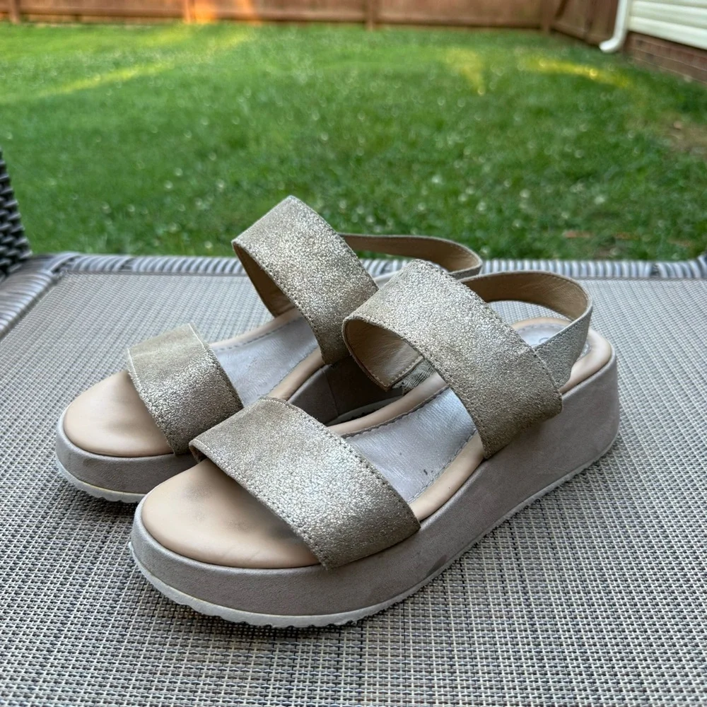 Cordani alisha wedge