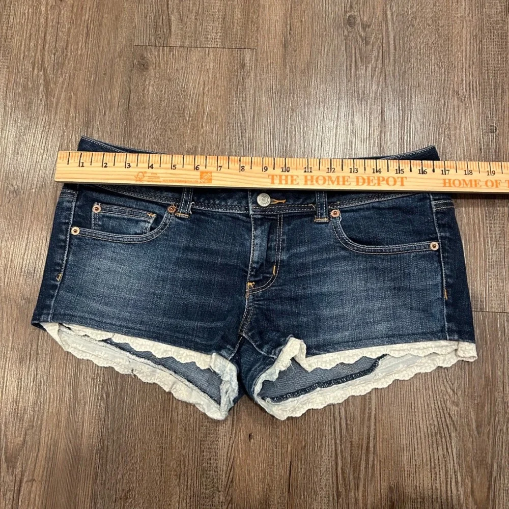 American Eagle Outfitters size fair
