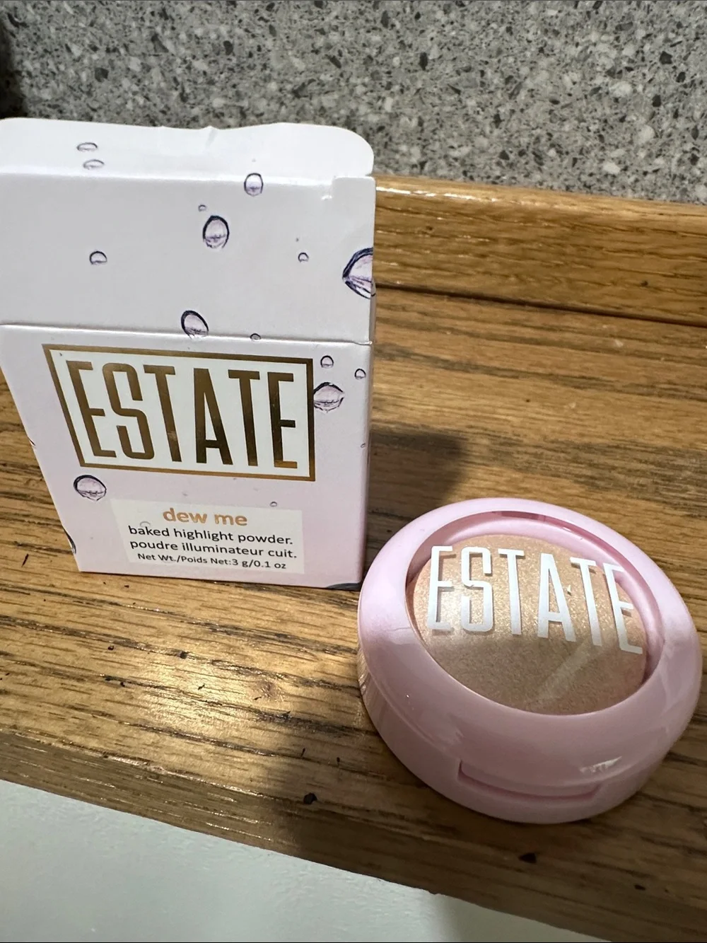 Estate Pink Compact with Gold Highlight