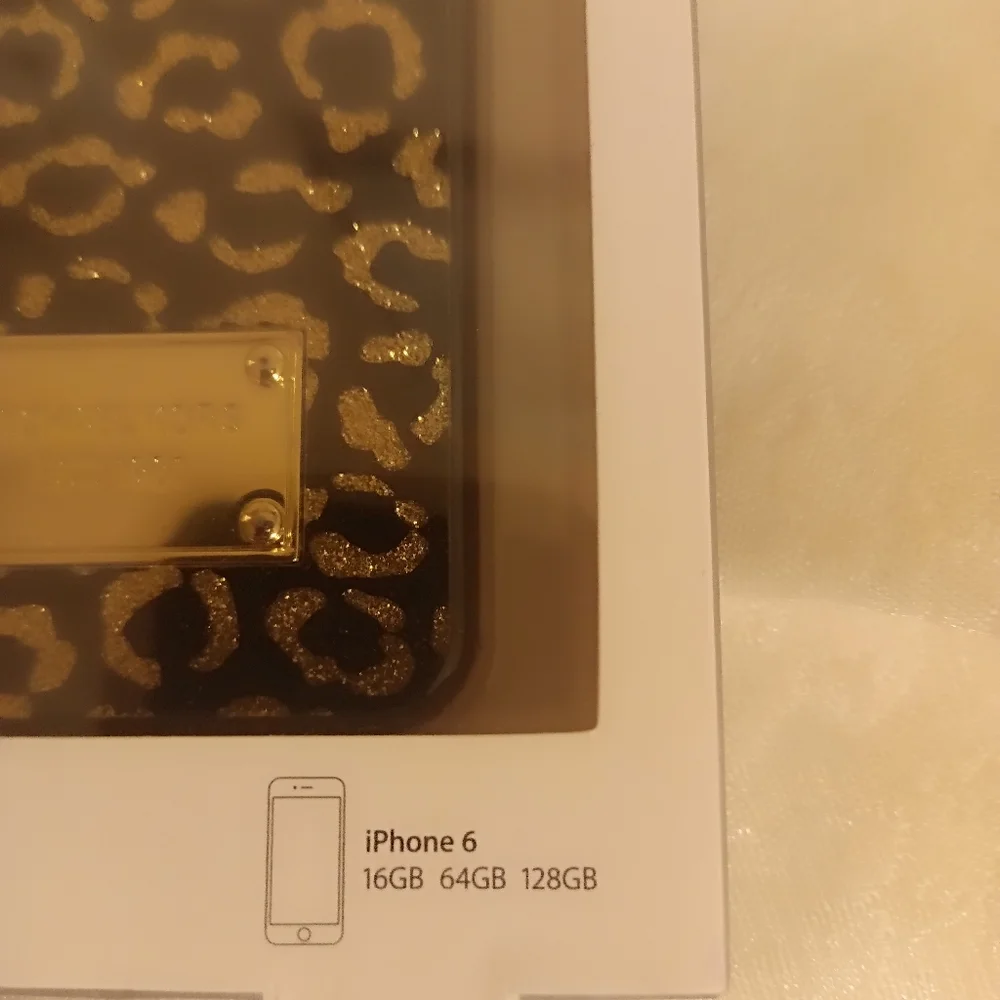 Michael Kors iPhone 6 gold black snap on case animal print style