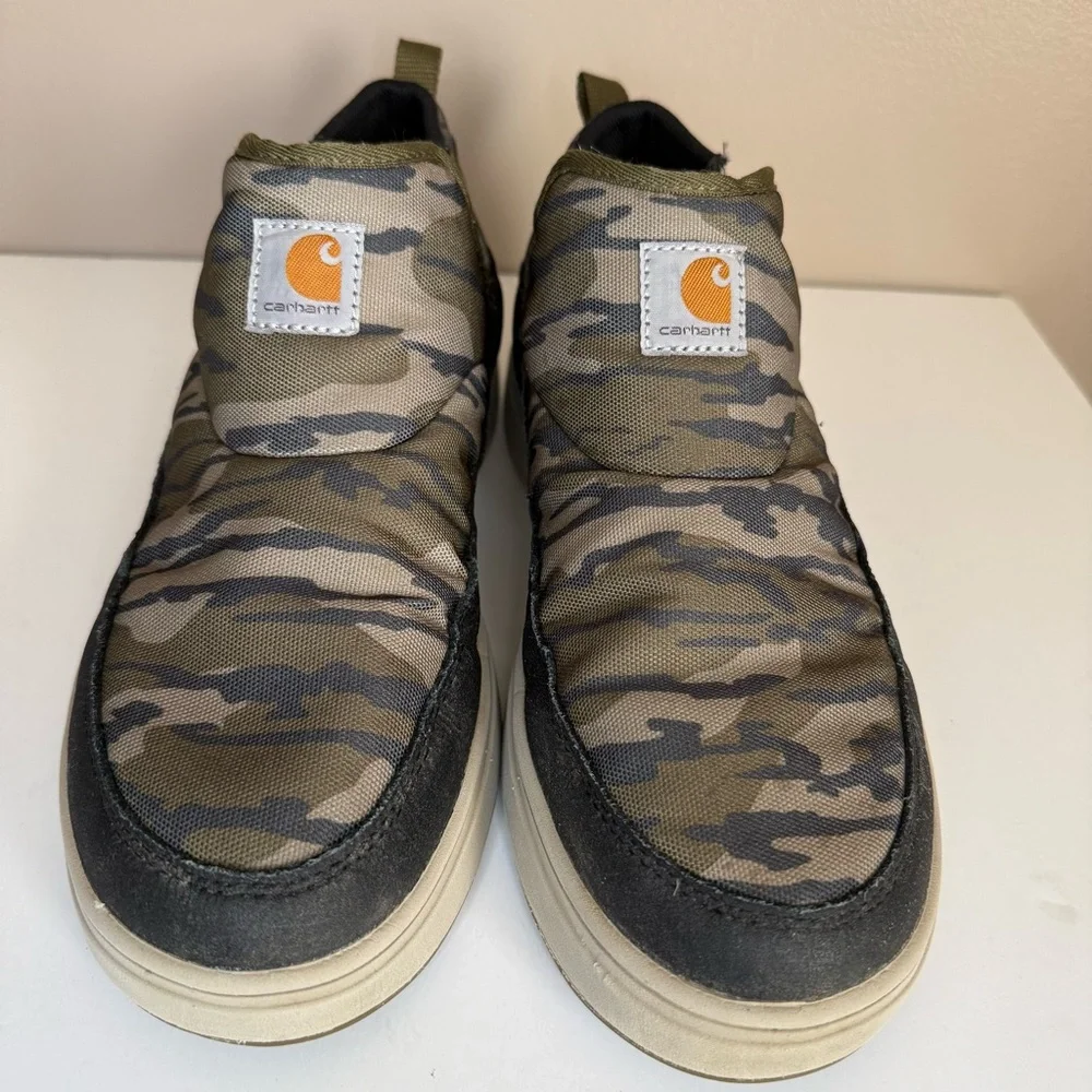 Carhartt features fastdry™