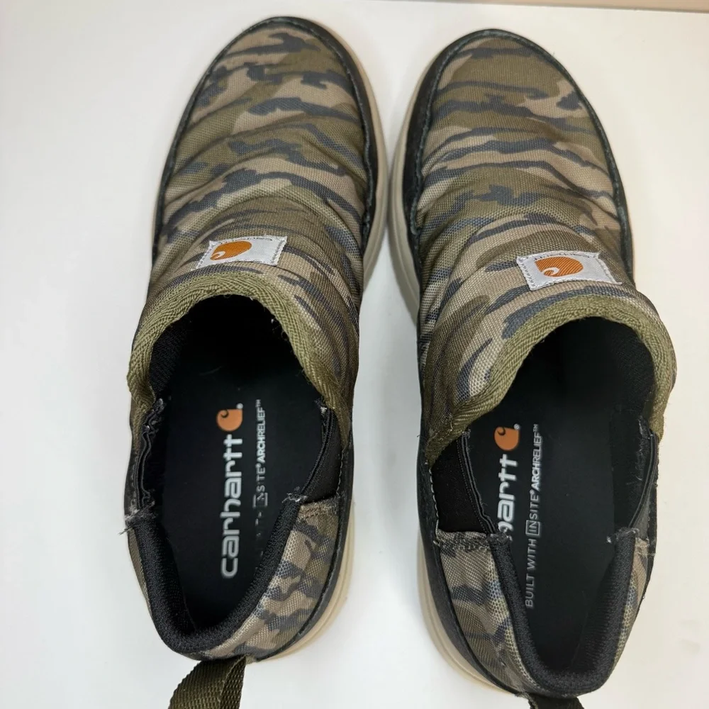 Carhartt features fastdry™