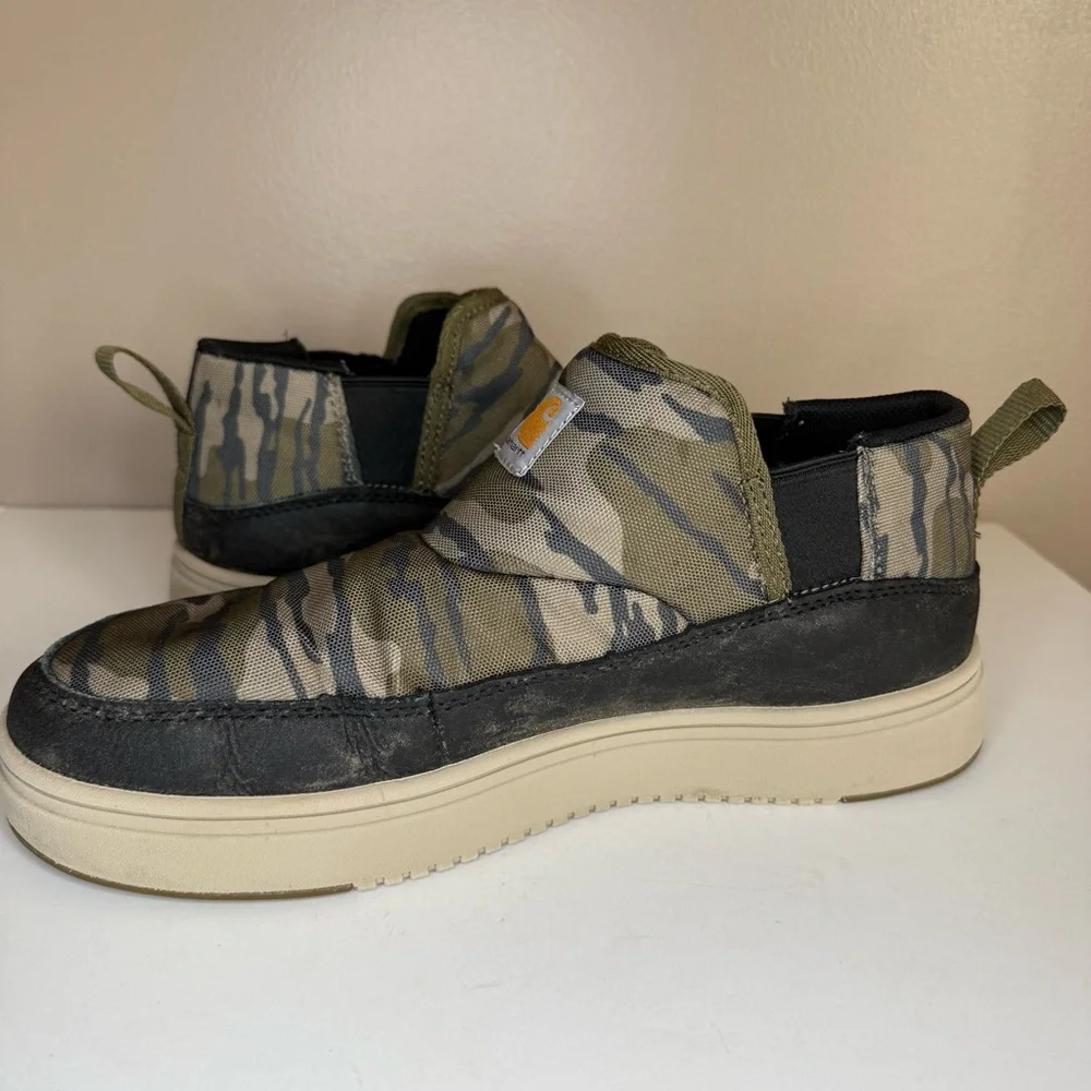 Carhartt features fastdry™
