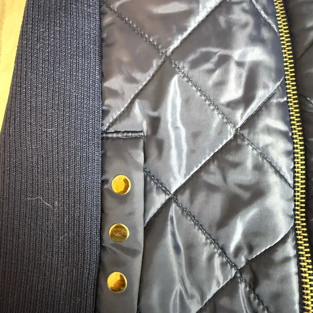 Top Paw quilted navy
