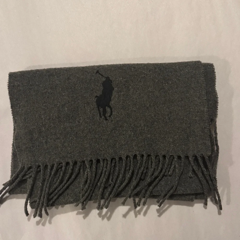 Polo by Ralph Lauren 100% Wool Dark Gray Scarf with Fringe