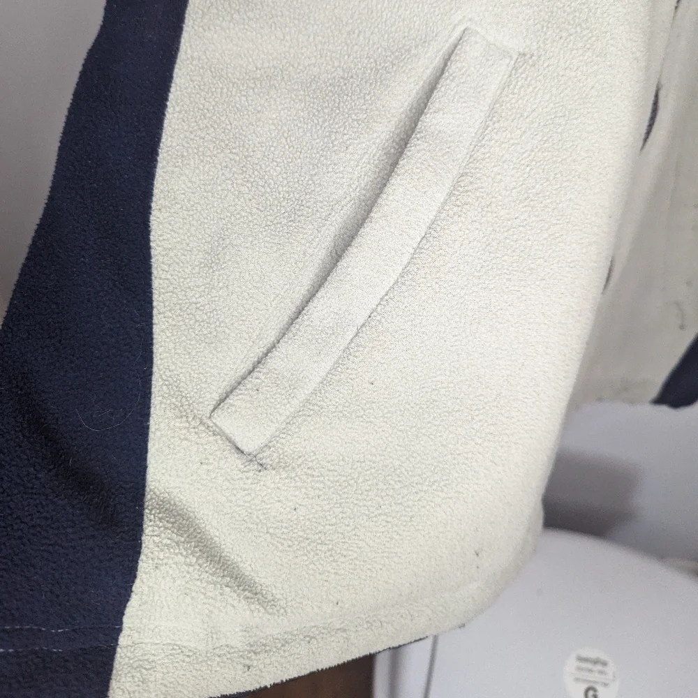 MLB reversible yankees windbreaker