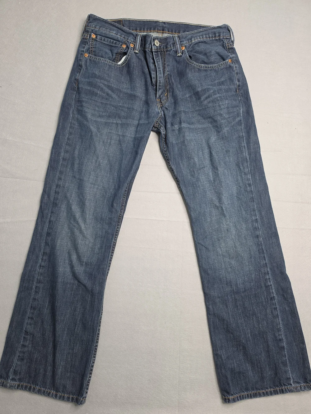 Levi's Men's Bootcut Jeans in Medium Blue Wash 527 34x30