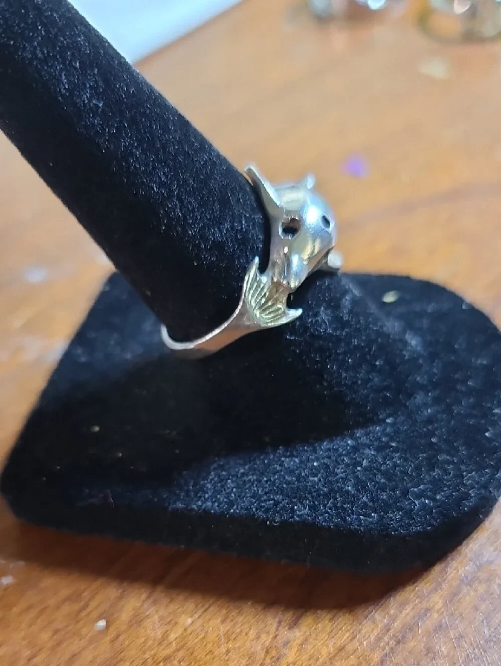 N/A elegant silver
