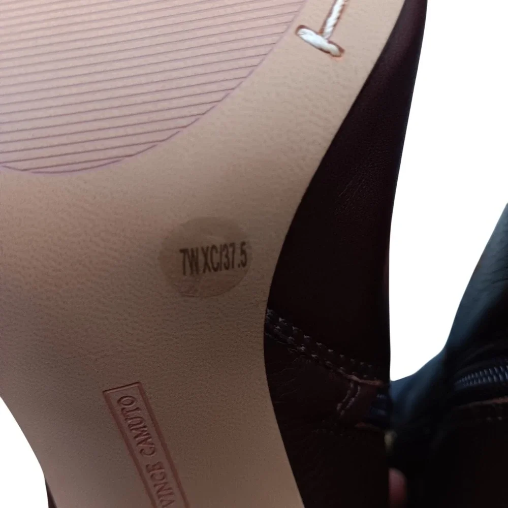 Vince Camuto extra wide