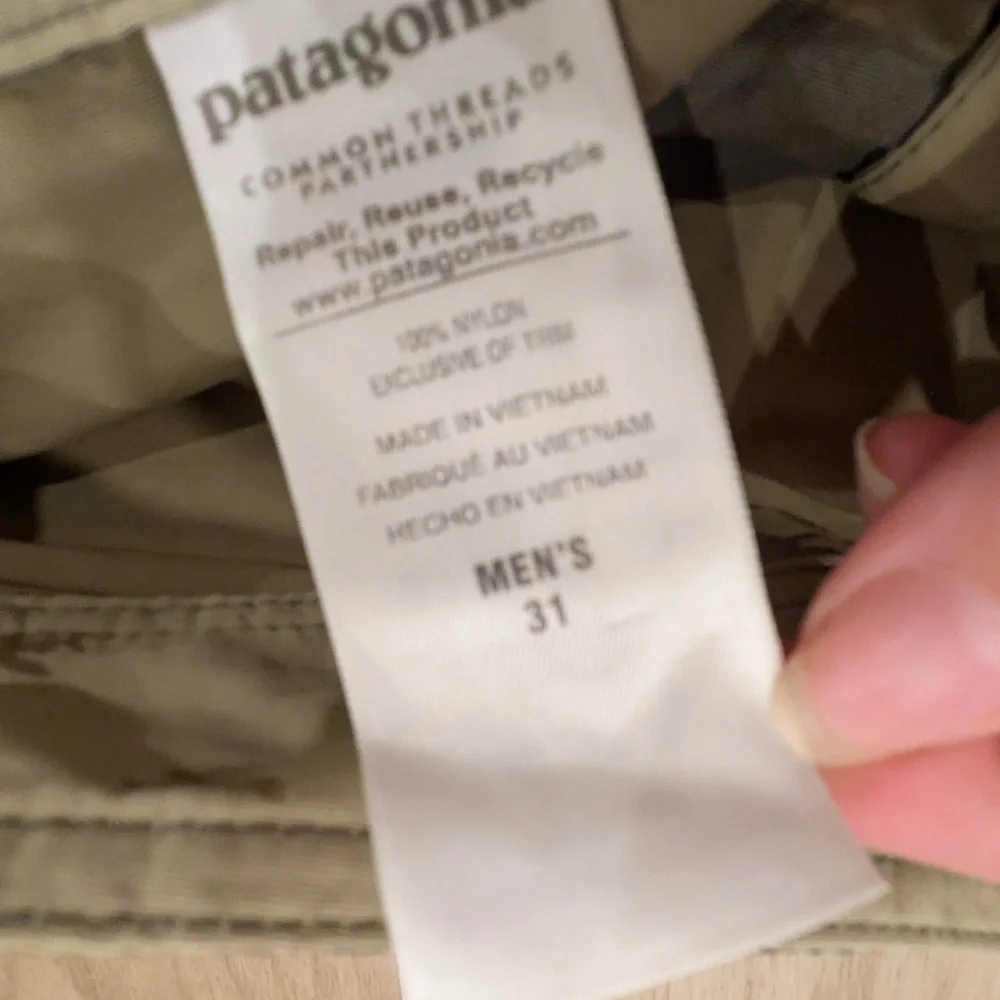 Patagonia men swim