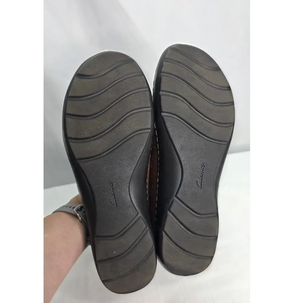 Clarks Collection Women’s Brown Perforated Slip On Comfort Loafers Size 10W
