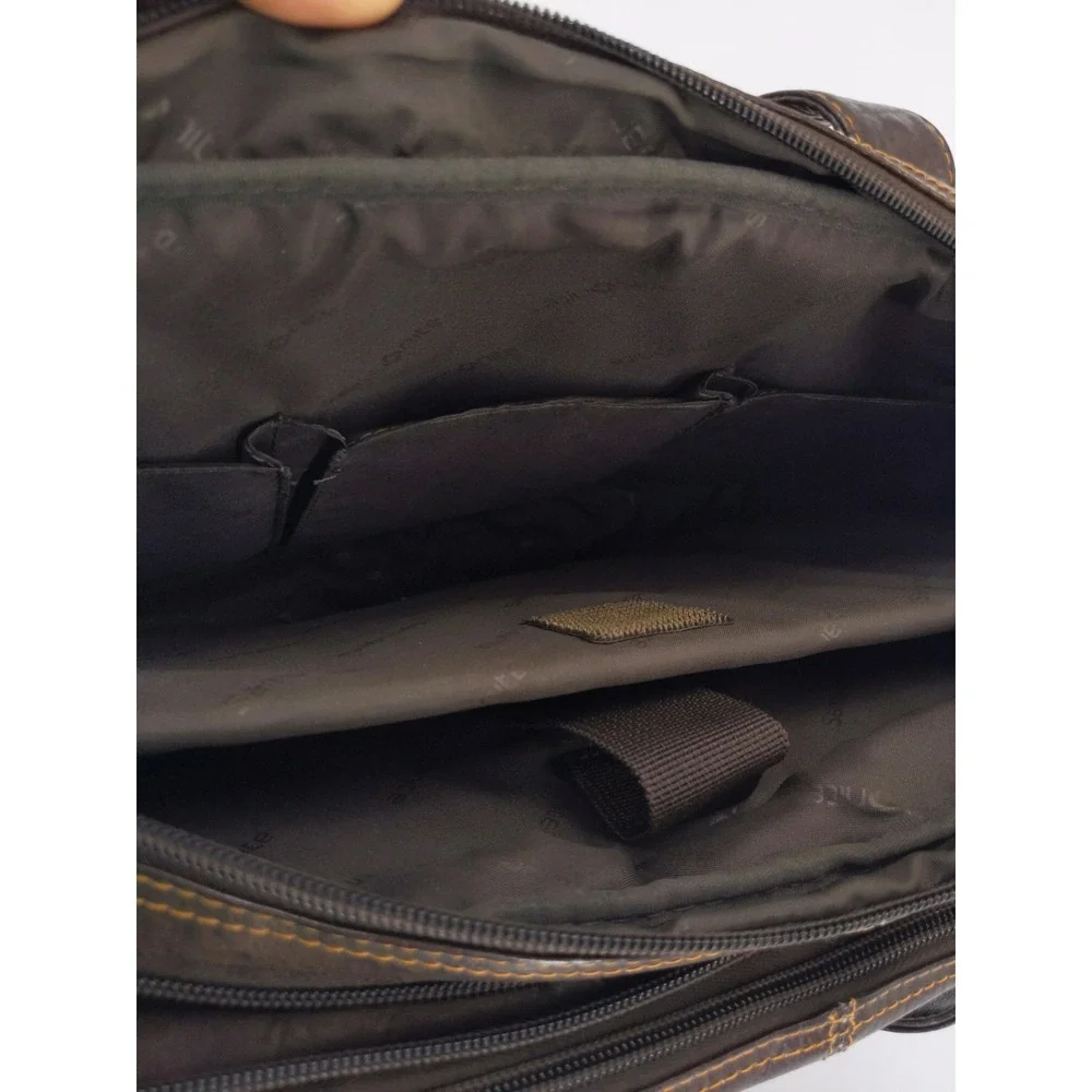 Samsonite brown leather