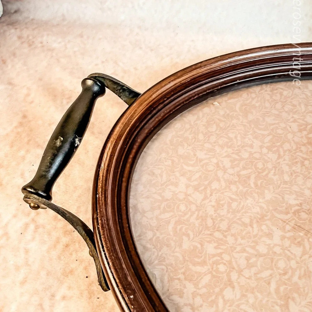 N/A antique oval