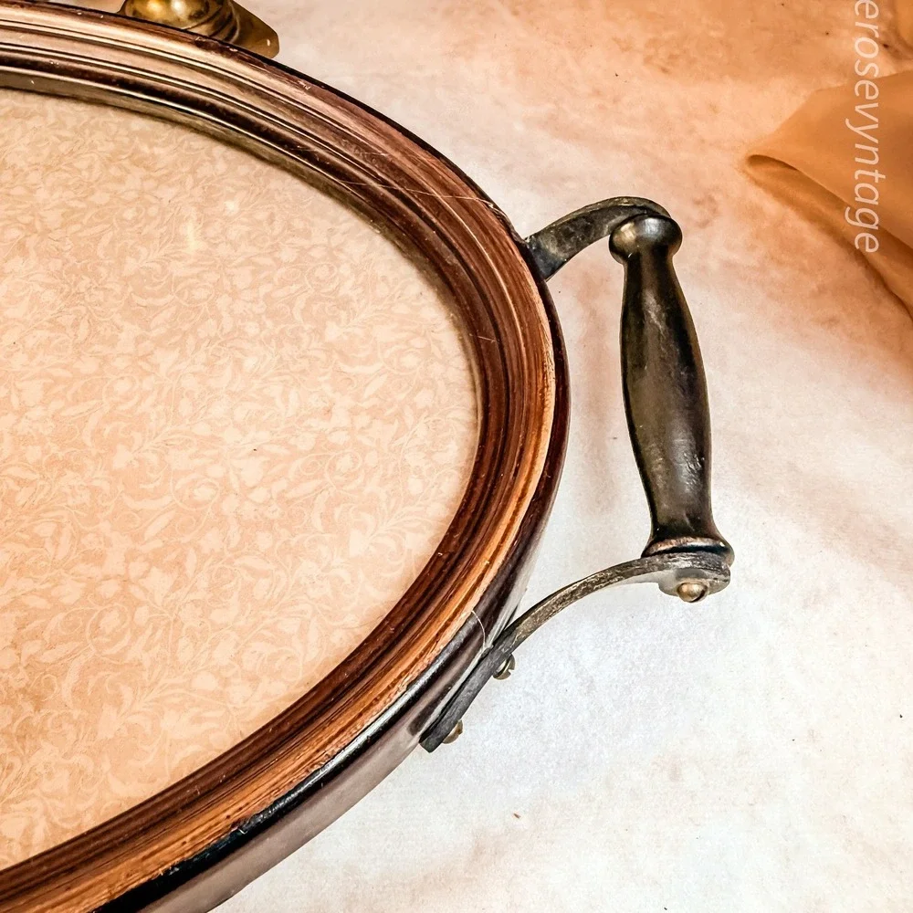 N/A antique oval