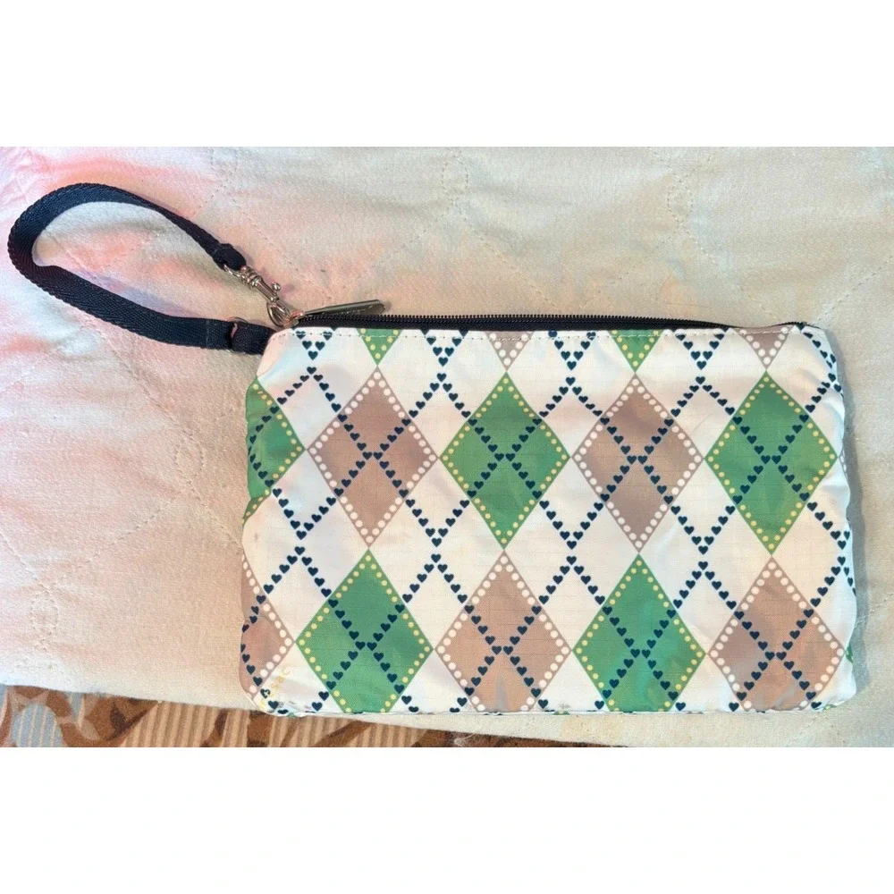 lesportsac zip