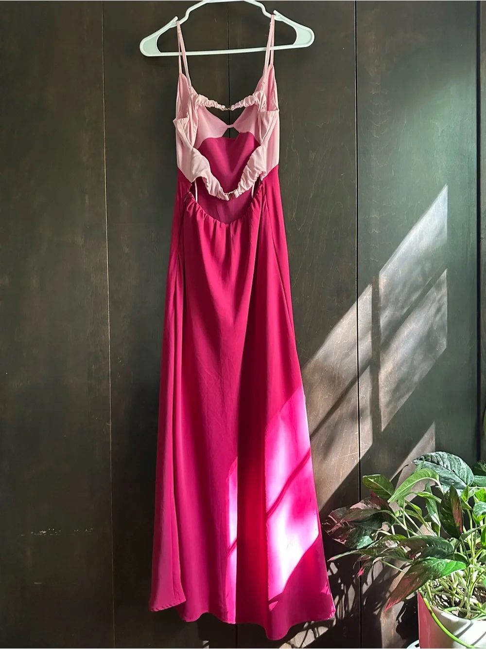 Abercrombie & Fitch sleek slip