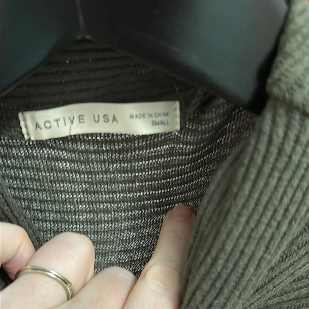 Active USA embrace cozy