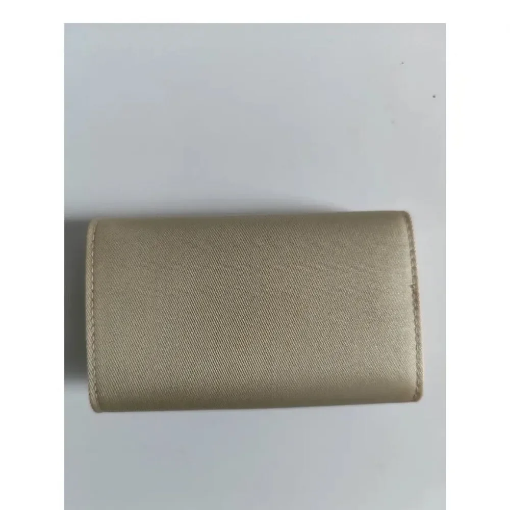 Prada beige refer never