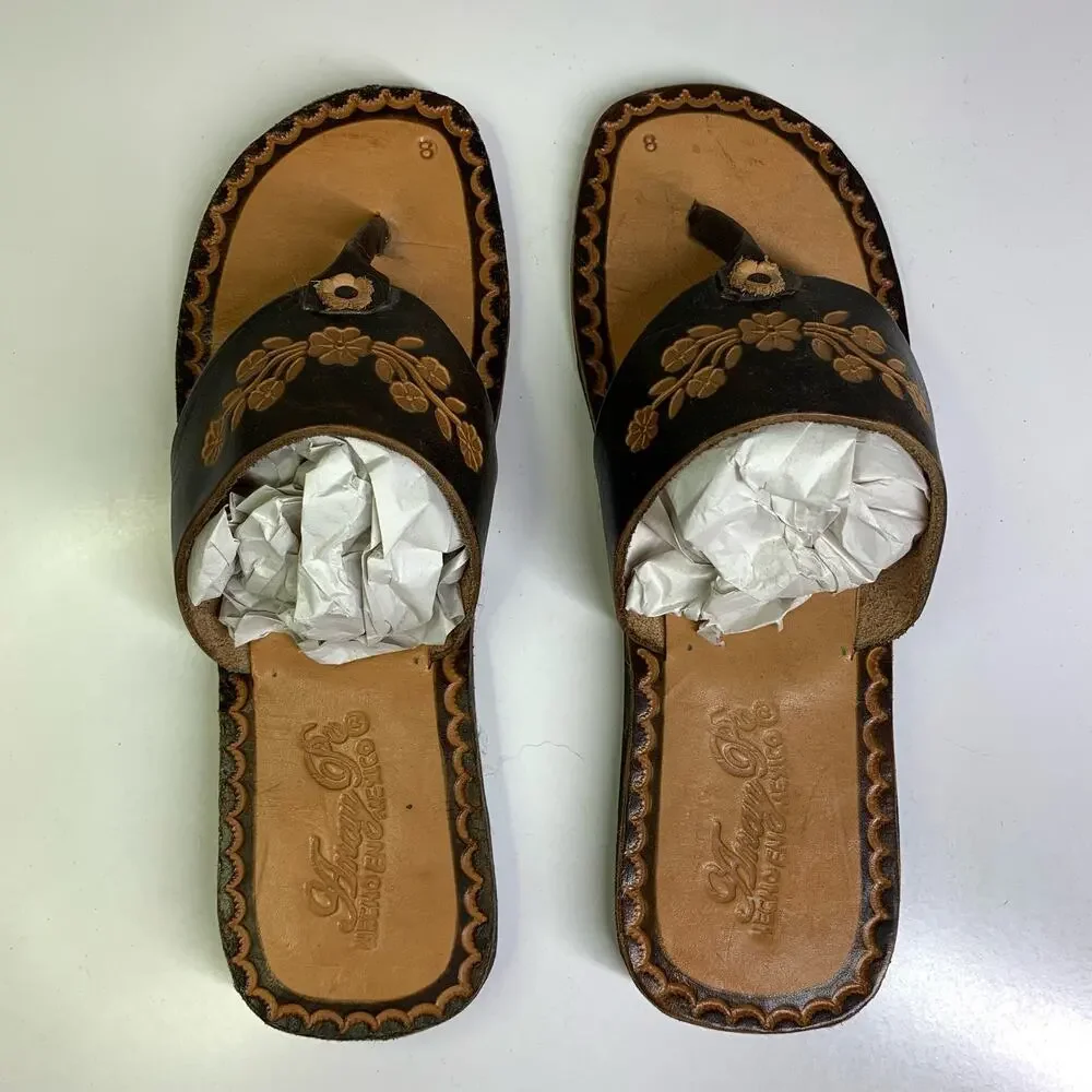AMAY PE HECHO EN MEXICO Sandals 8 Artisan Huaraches Slip On Hand Tooled Floral