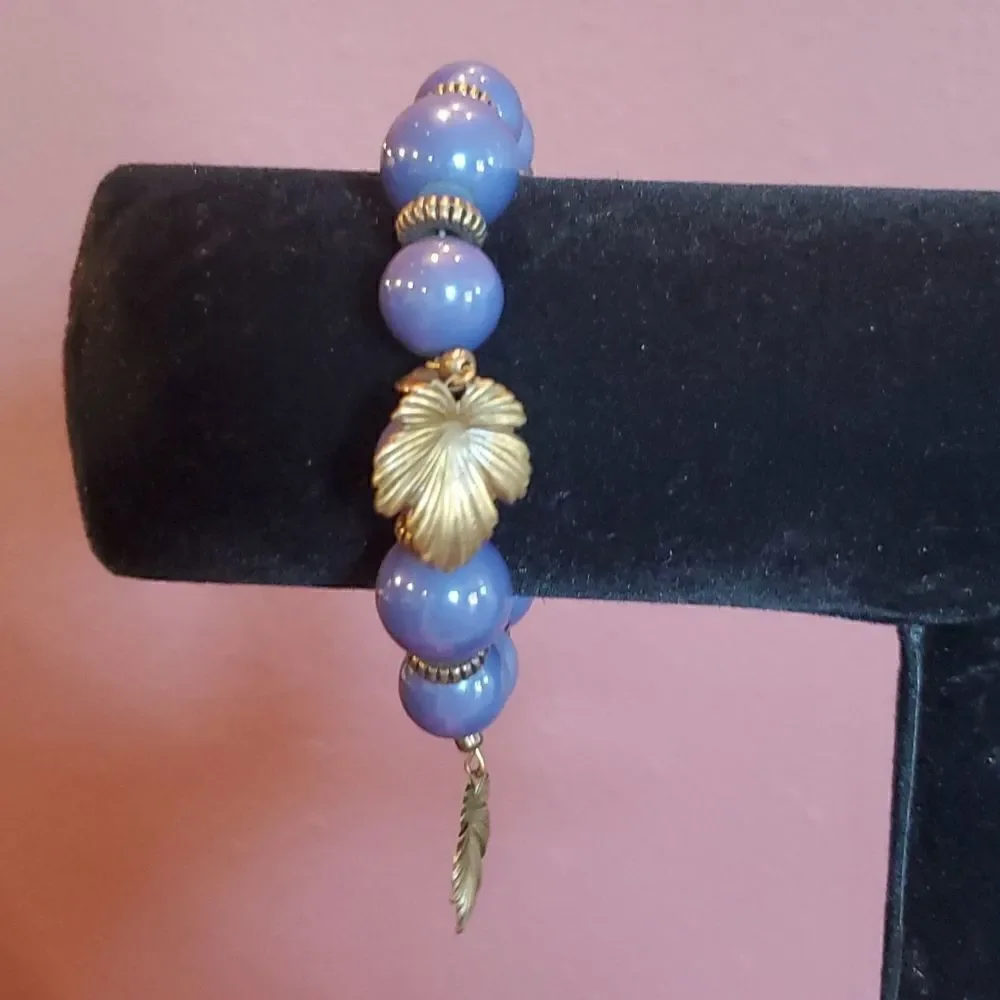 Vintage Bracelet from the 1950's! Blue lapis in color, Excellent Condition!