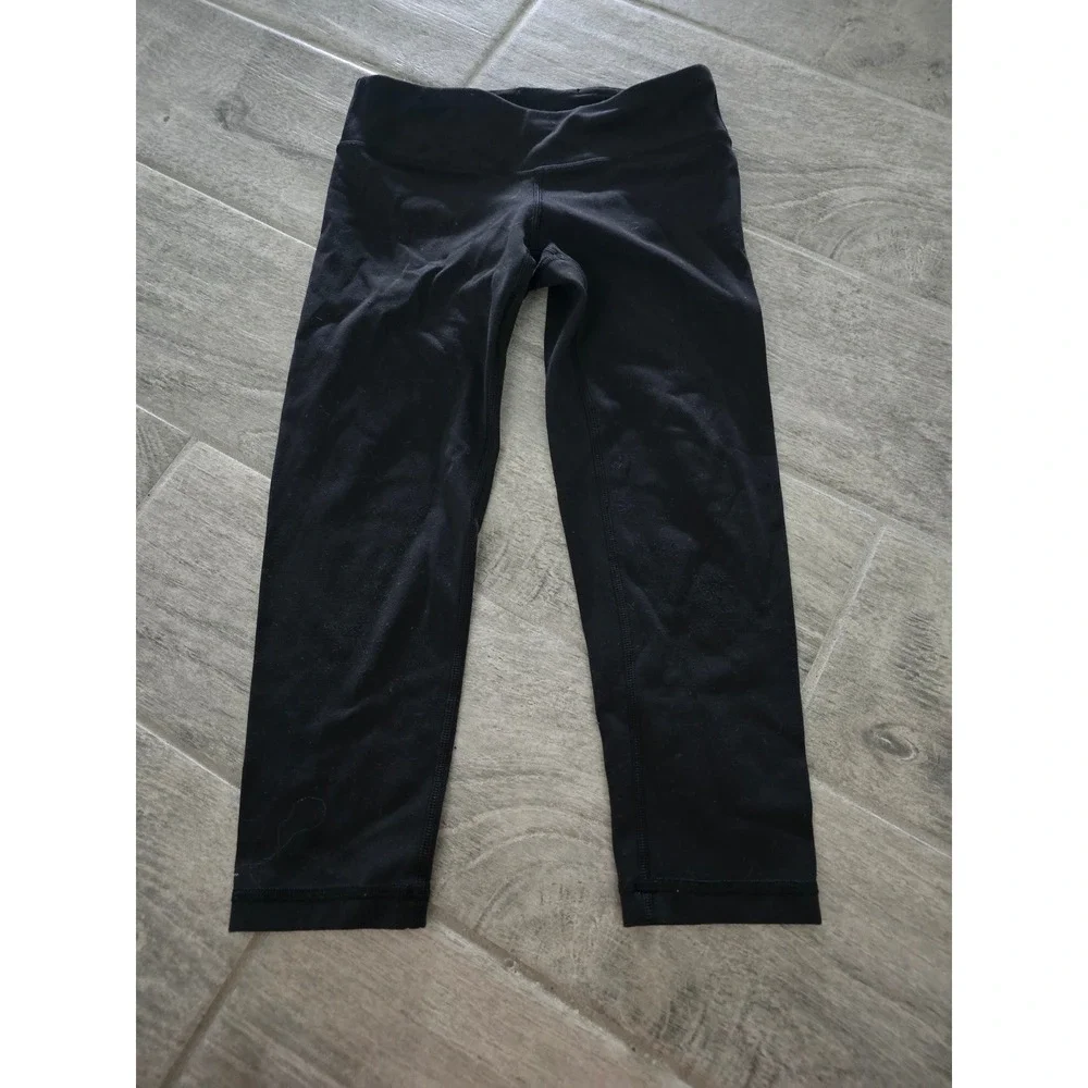 Ivivva by Lululemon Girls Black Cropped Athletic Leggings Size 8