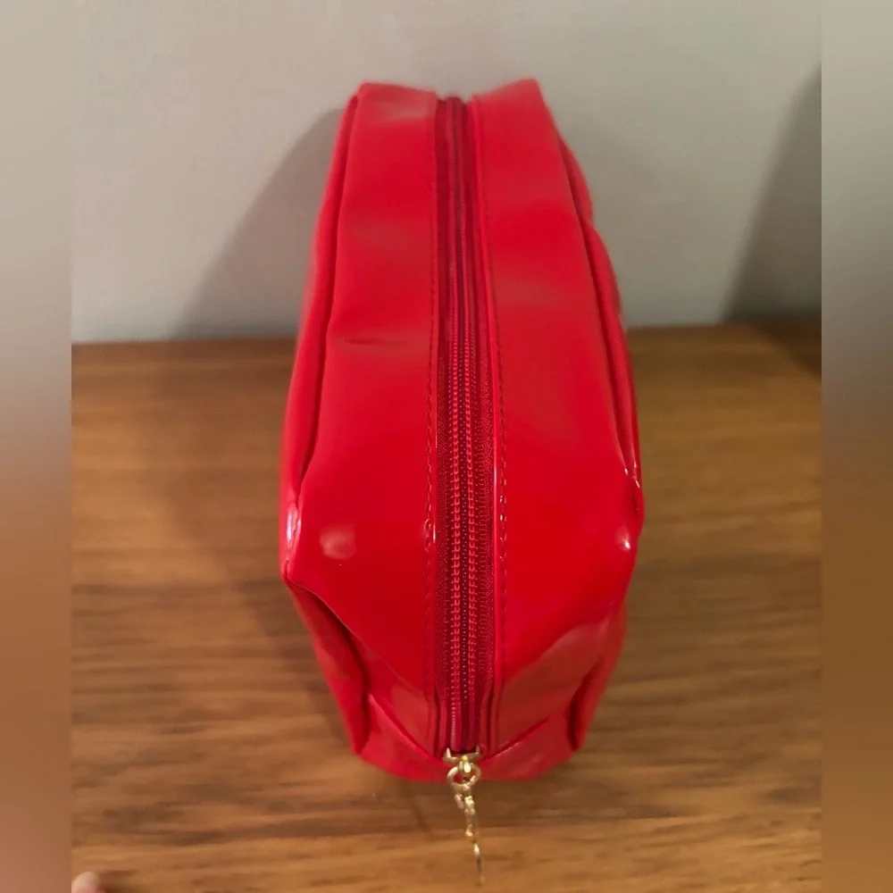 Avon glossy red