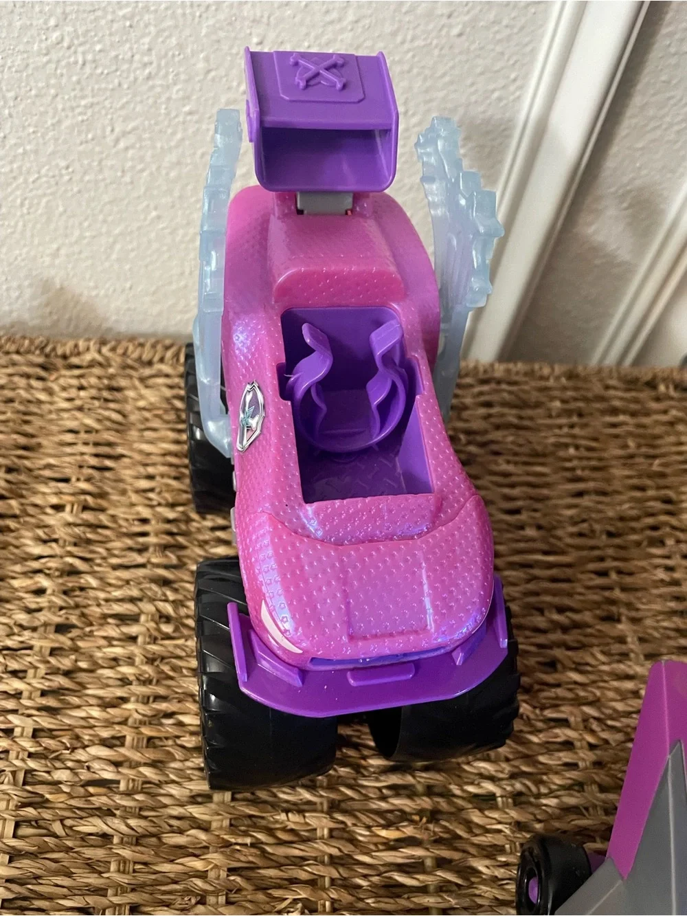 Paw Patrol Spin Master HTF Rescue Vehicles Lot of 4!