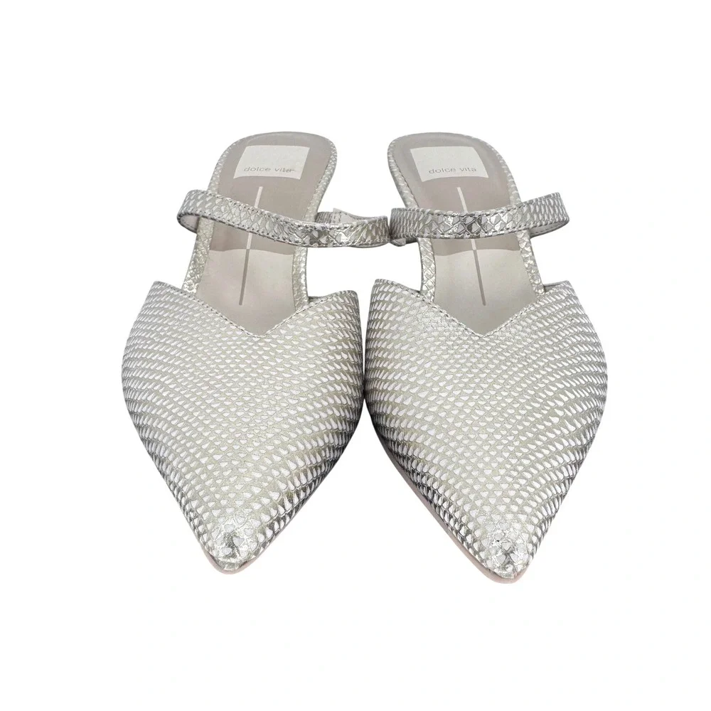 Dolce Vita step into