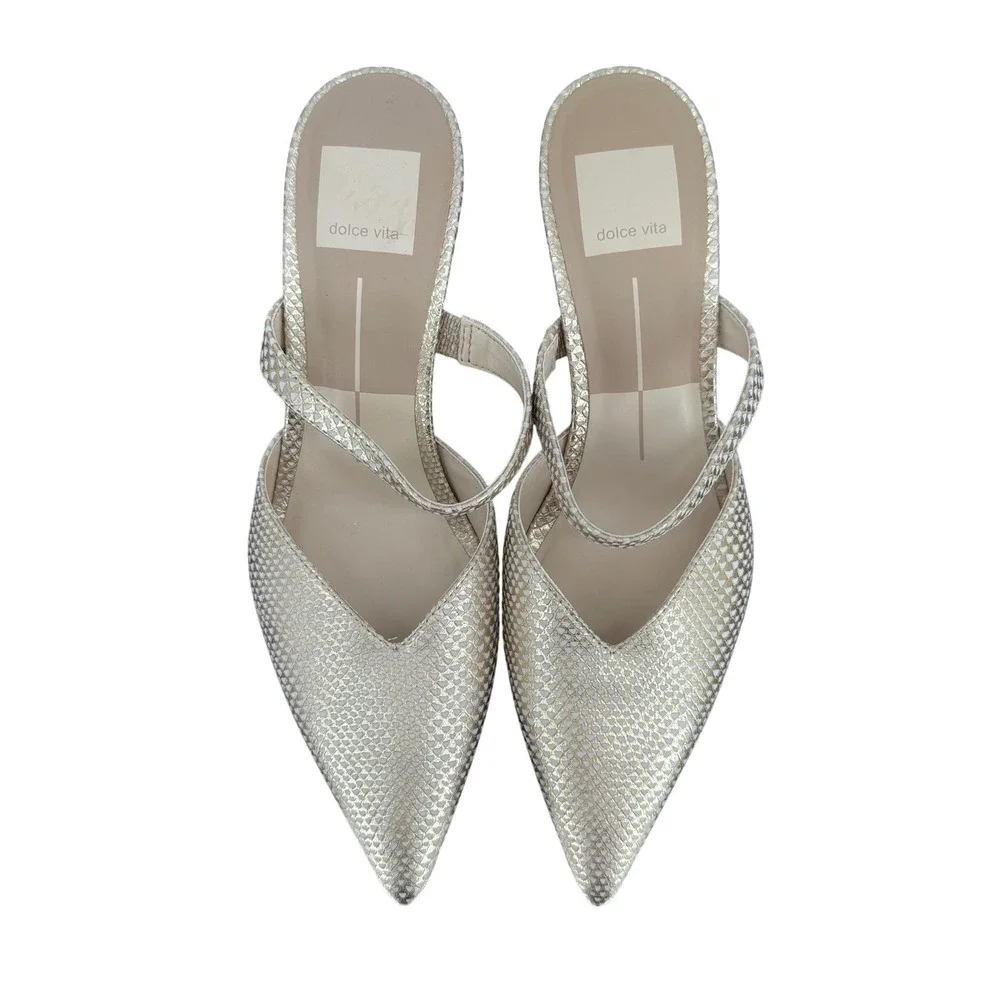 Dolce Vita step into