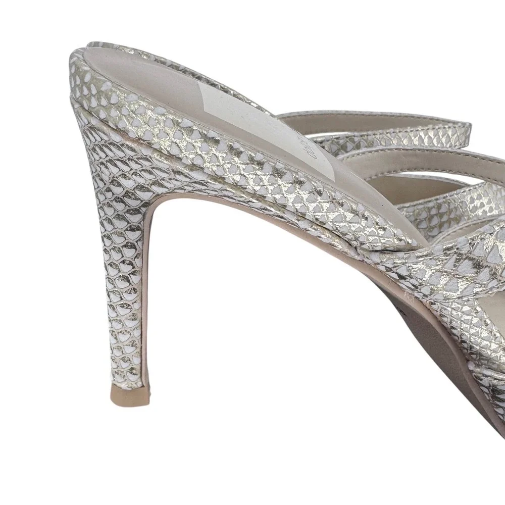 Dolce Vita step into
