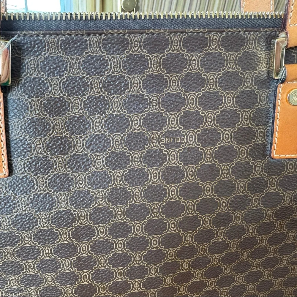 Celine classic monogram